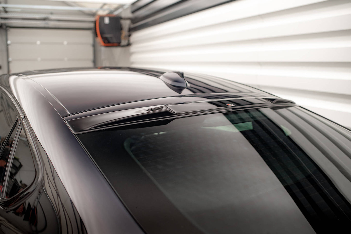 Heckscheiben Spoiler für BMW X6 M-Paket F16 schwarz Hochglanz