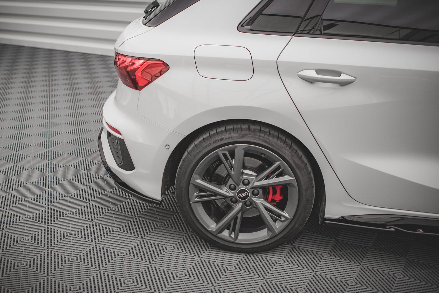 Heck Ansatz Flaps Diffusor V.2 für Audi S3 Sportback 8Y schwarz matt