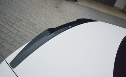 Spoiler CAP für MASERATI QUATTROPORTE MK5 FACELIFT Carbon Look