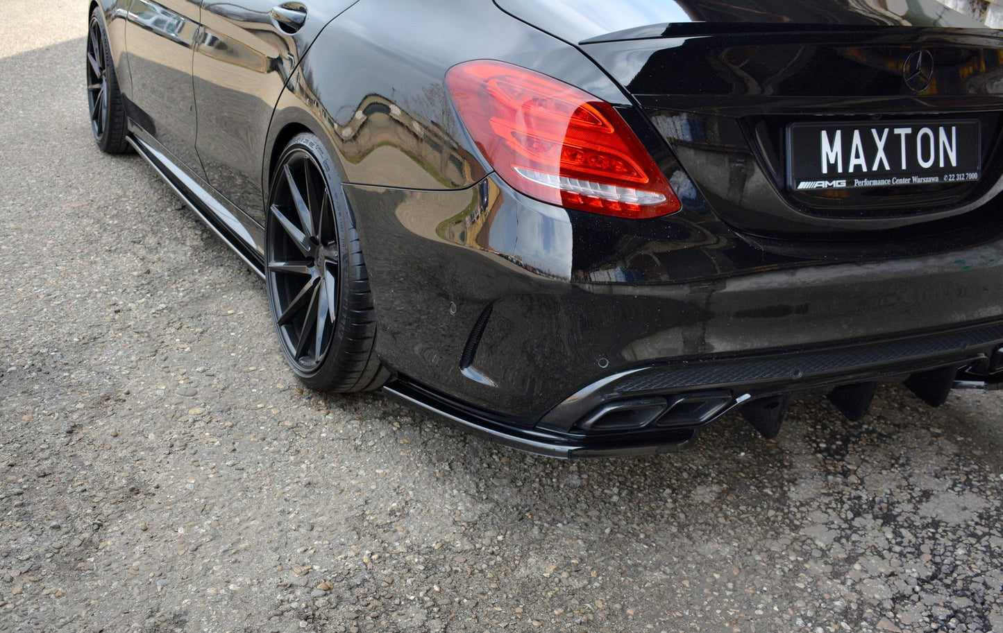 Heck Ansatz Flaps Diffusor für MERCEDES- BENZ C43 AMG W205 schwarz matt