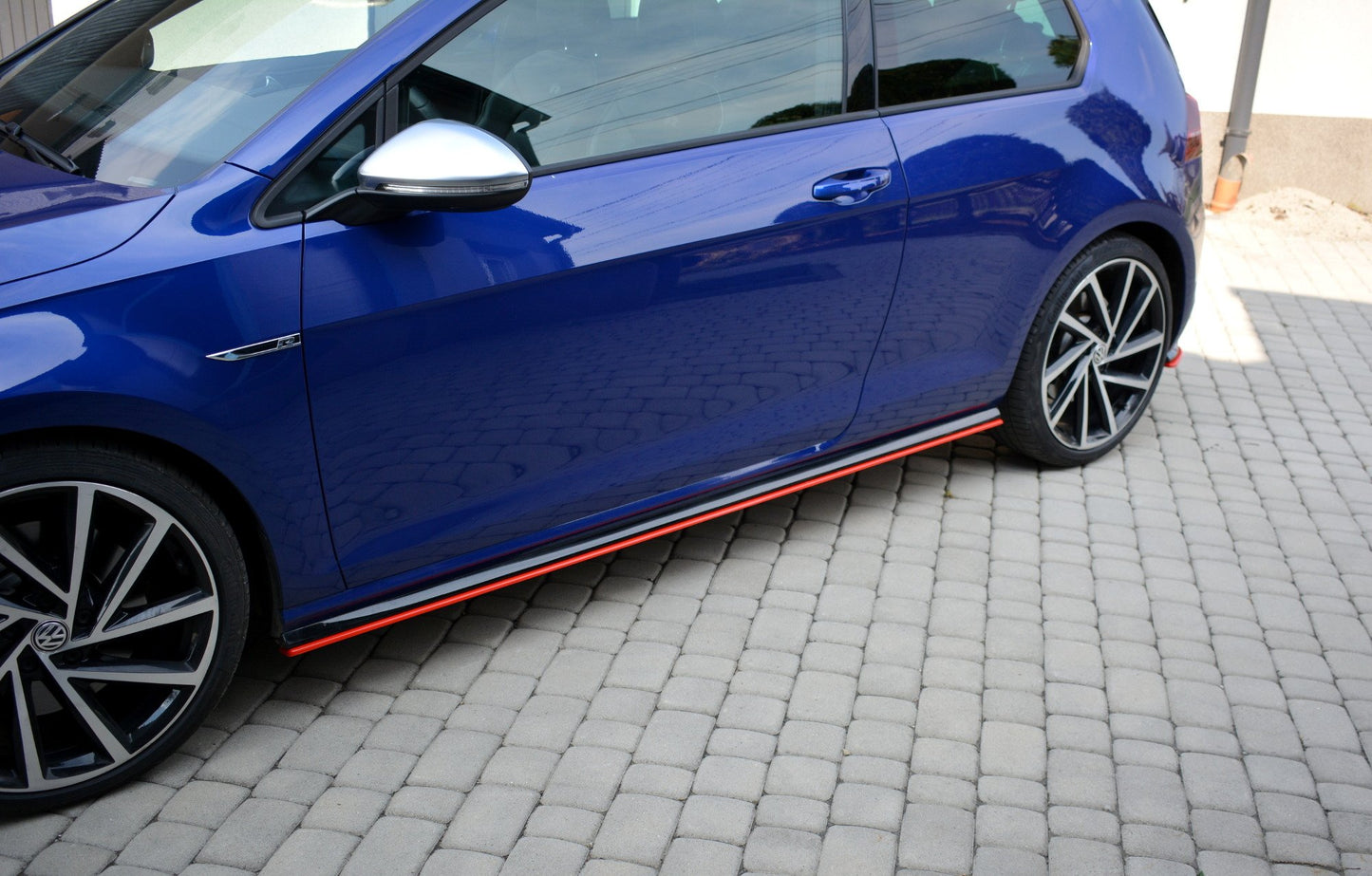 Seitenschweller Ansatz für V.2 für VW Golf 7 R / R-Line Facelift schwarz Hochglanz