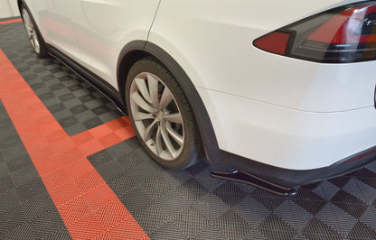 Heck Ansatz Flaps Diffusor V.1 für TESLA MODEL X  schwarz matt