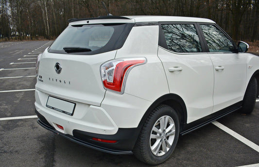 Spoiler CAP für SSANGYONG TIVOLI schwarz matt