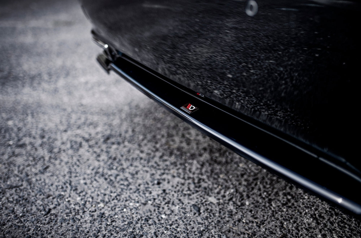 Mittlerer Diffusor Heck Ansatz für Lexus LS Mk4 Facelift schwarz matt