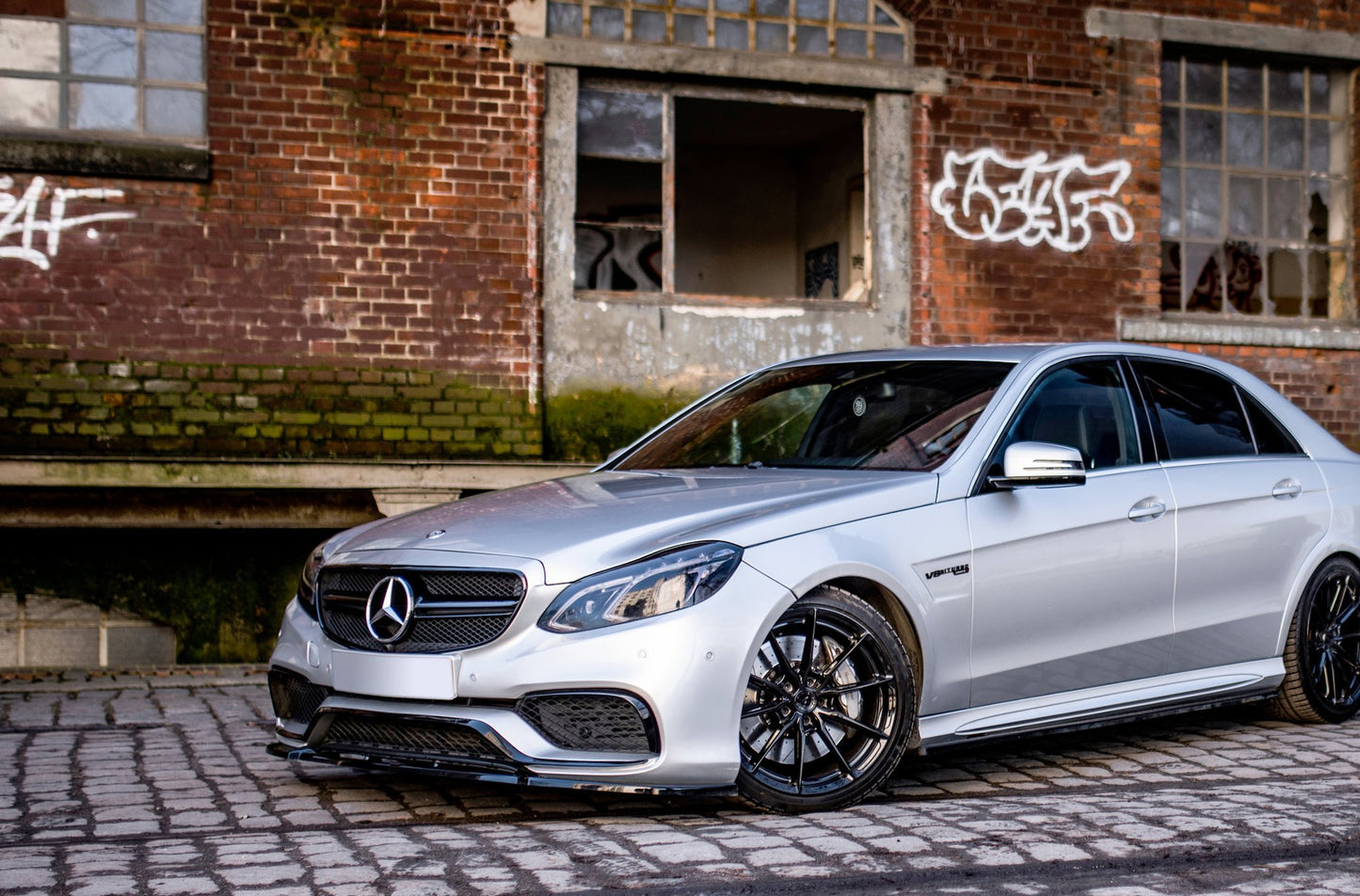 Seitenschweller Ansatz für Mercedes-Benz E63 AMG / AMG-Line Limousine W212 Facelift Carbon Look