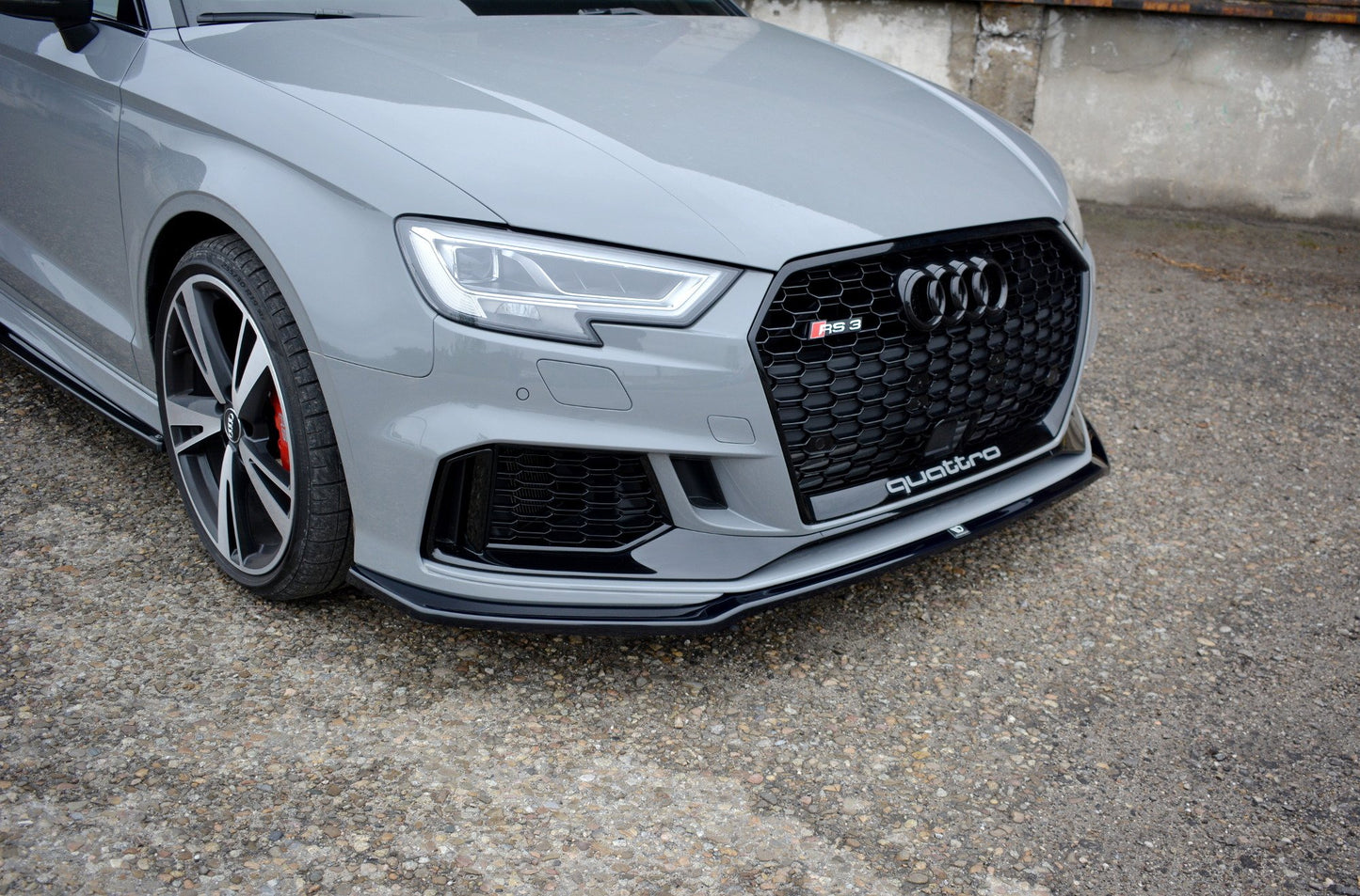 Front Ansatz V.2 für Audi RS3 8V FL Limousine Carbon Look