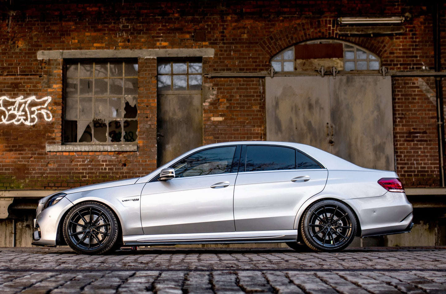 Seitenschweller Ansatz für Mercedes-Benz E63 AMG / AMG-Line Limousine W212 Facelift Carbon Look