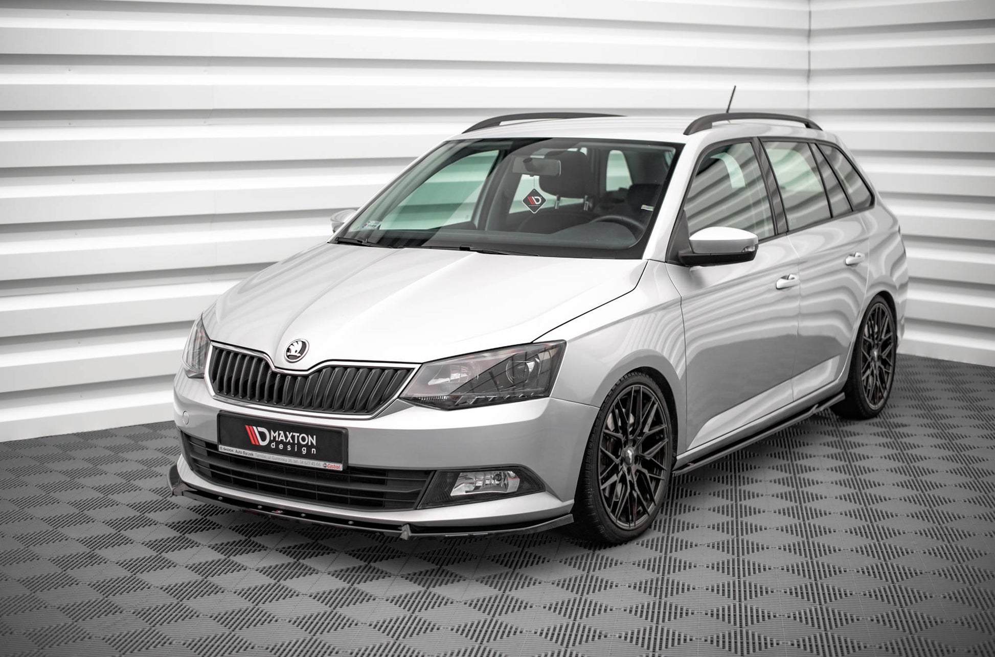 Front Ansatz V.1 für Skoda Fabia Mk3 Carbon Look