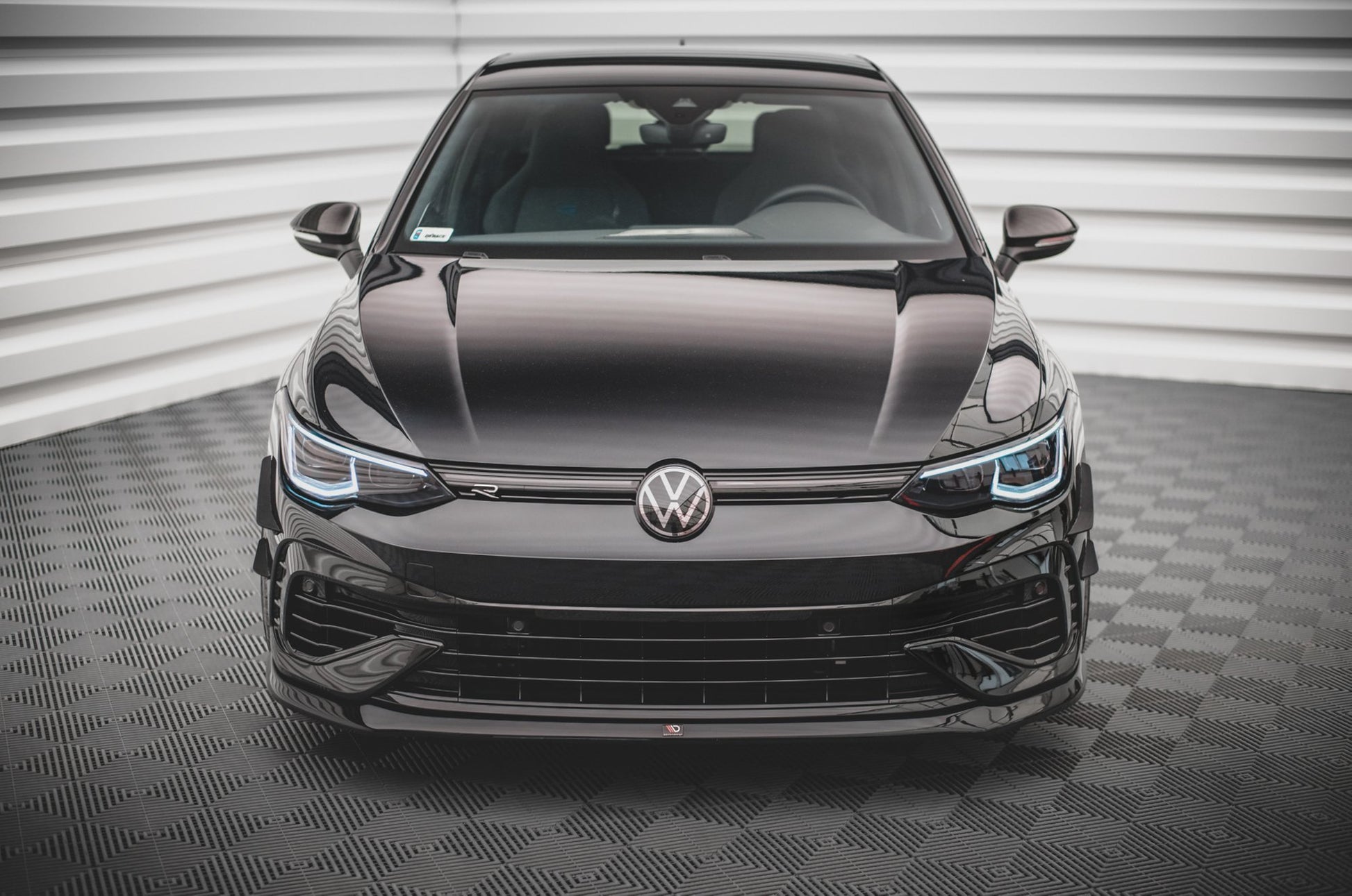 Front Ansatz V.5 für Volkswagen Golf R Mk8 schwarz matt