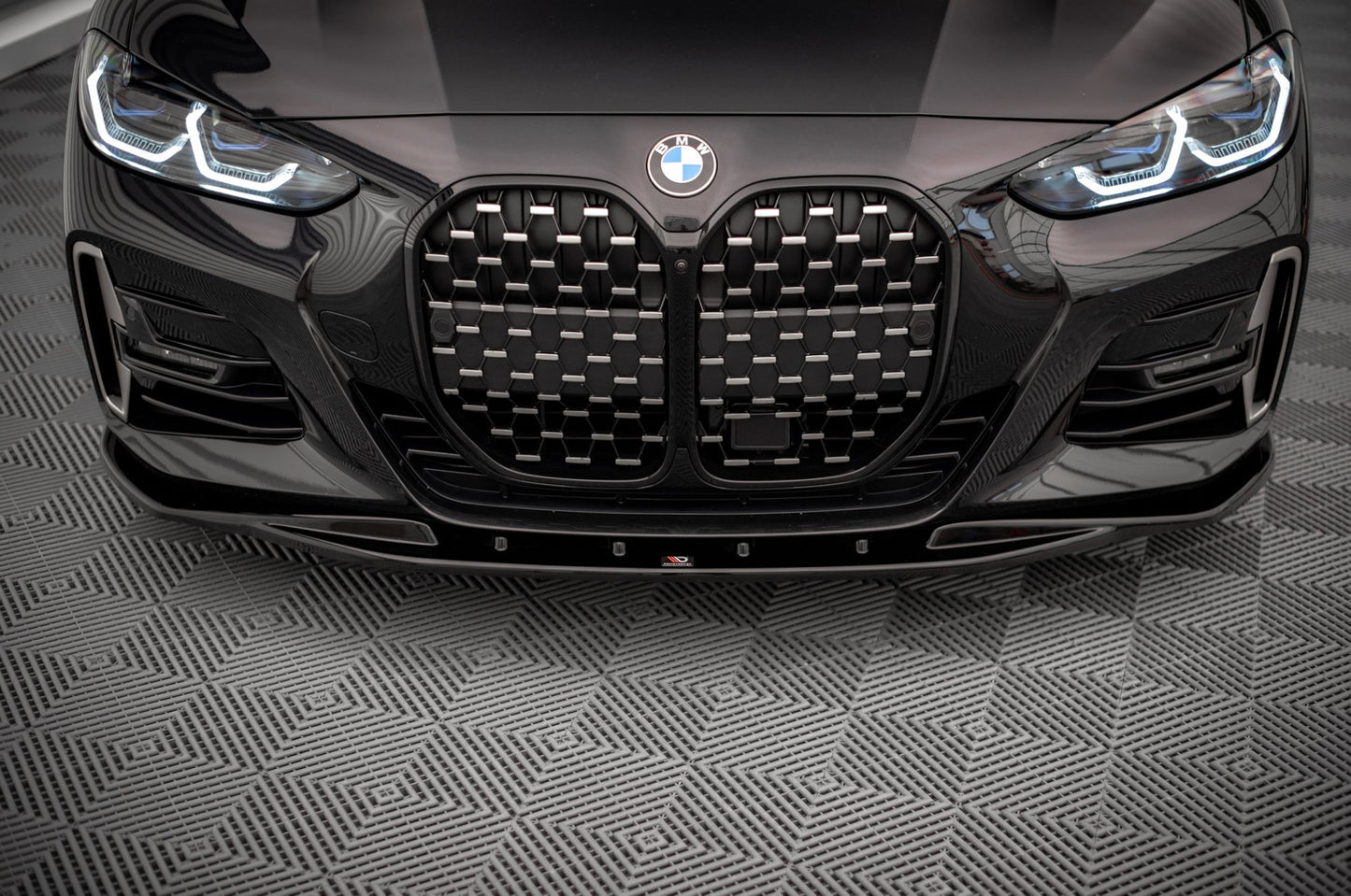 Front Ansatz V.1 für BMW 4er M-Paket G22 schwarz Hochglanz