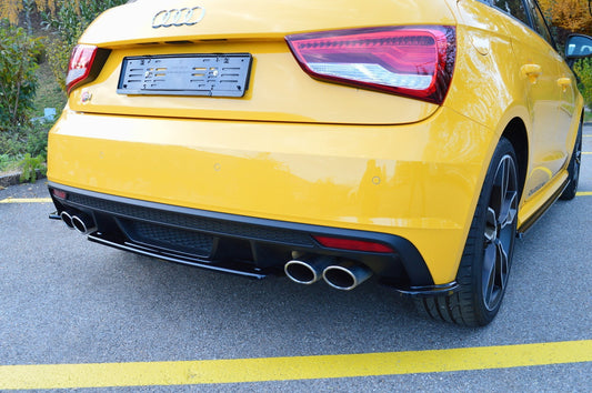 Mittlerer Diffusor Heck Ansatz für Audi S1 8X Carbon Look
