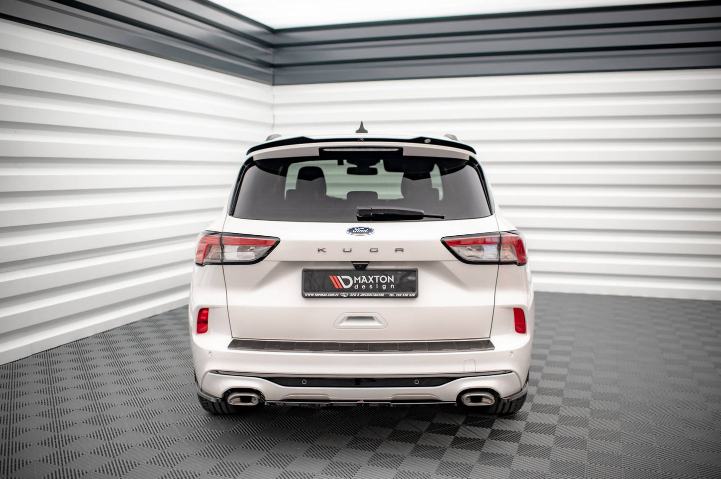 Mittlerer Diffusor Heck Ansatz für Ford Kuga ST-Line Mk3 schwarz Hochglanz