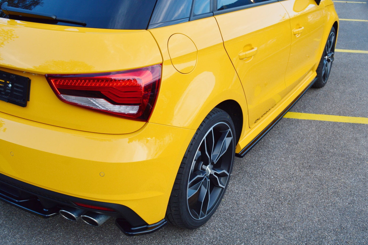 Seitenschweller Ansatz für Audi S1 8X schwarz matt