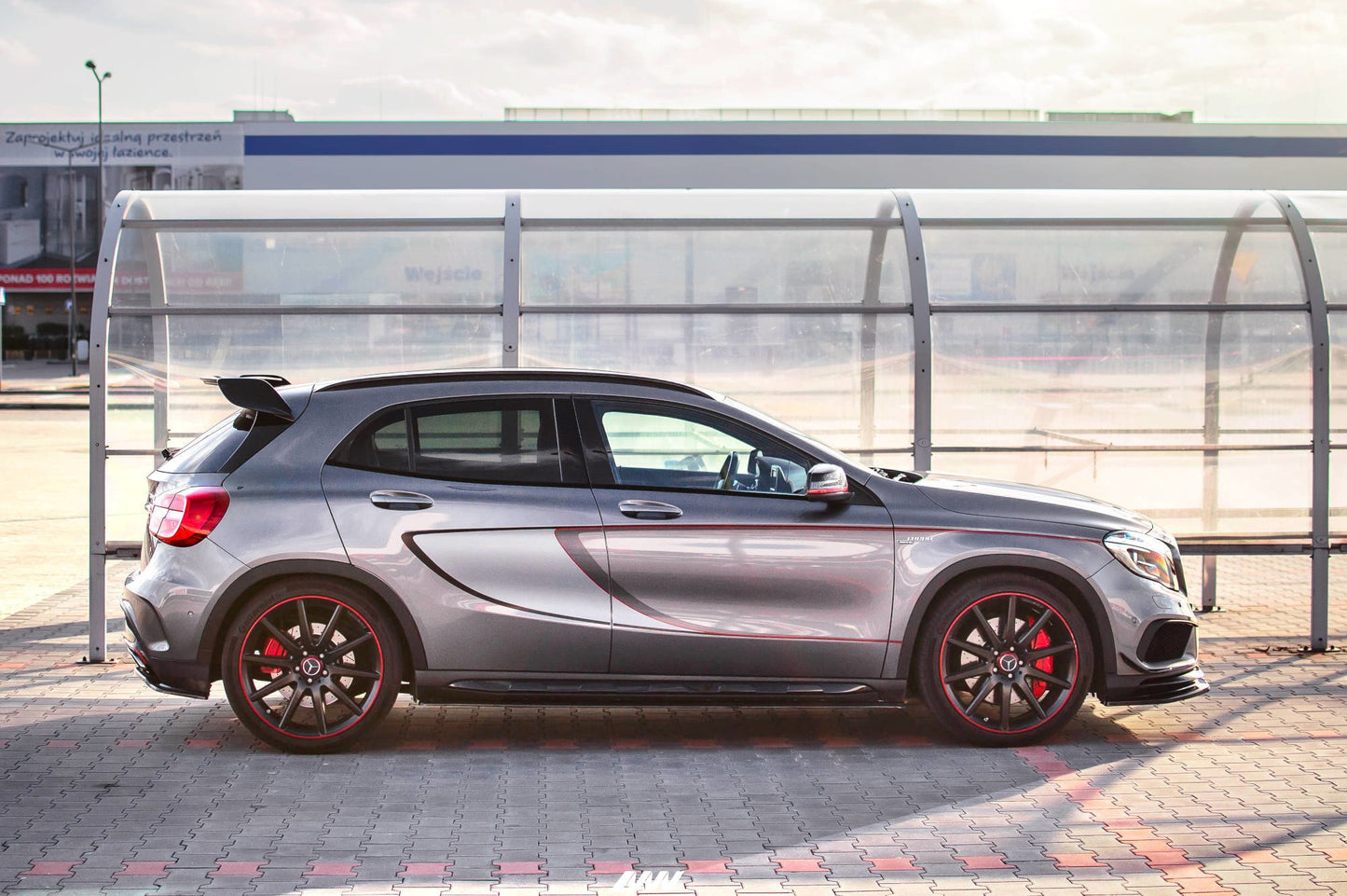 Seitenschweller Ansatz für Mercedes GLA 45 AMG SUV (X156) vor Facelift schwarz Hochglanz
