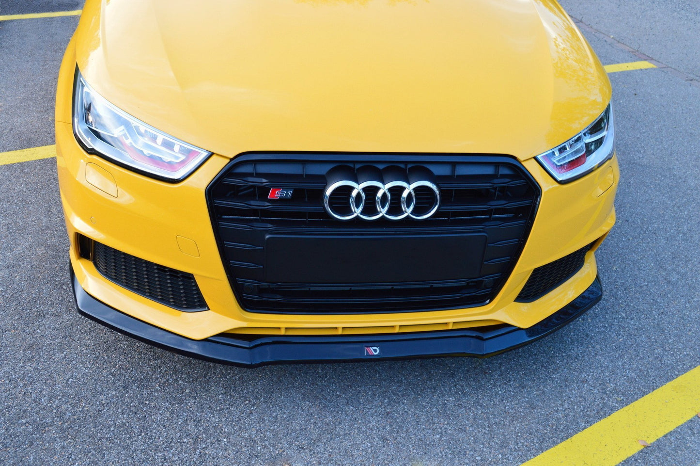 Front Ansatz für Audi S1 8X schwarz matt