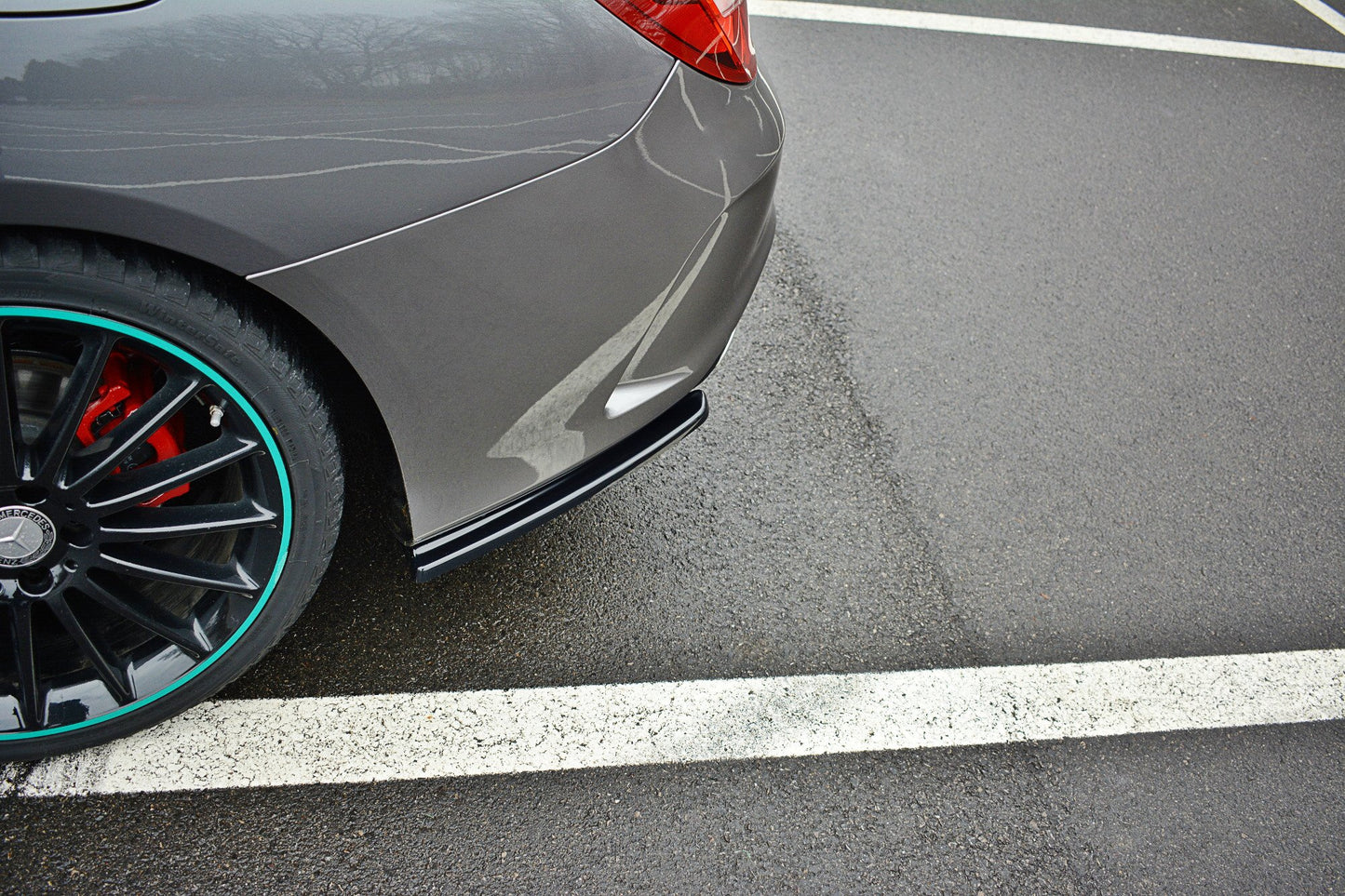 Heck Ansatz Flaps Diffusor für Mercedes CLA C117 AMG-LINE FACELIFT schwarz Hochglanz