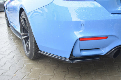 Heck Ansatz Flaps Diffusor für BMW M4 F82 Carbon Look