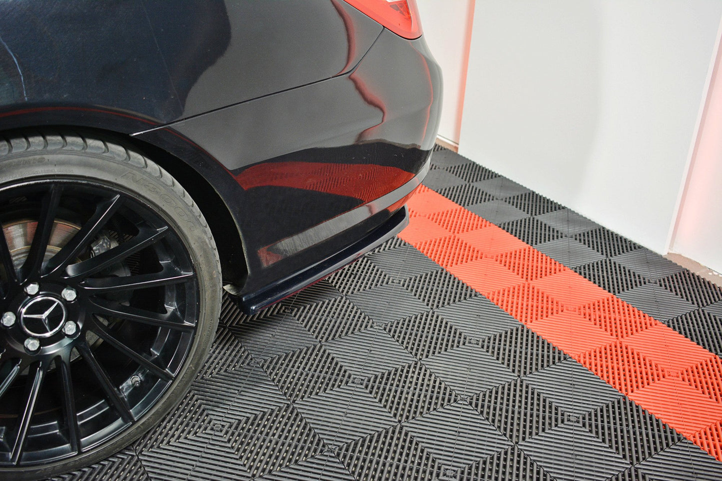 Splitter / Diffusor Heck Ansatz für Mercedes-Benz E-Klasse W207 Coupe AMG-Line Carbon Look