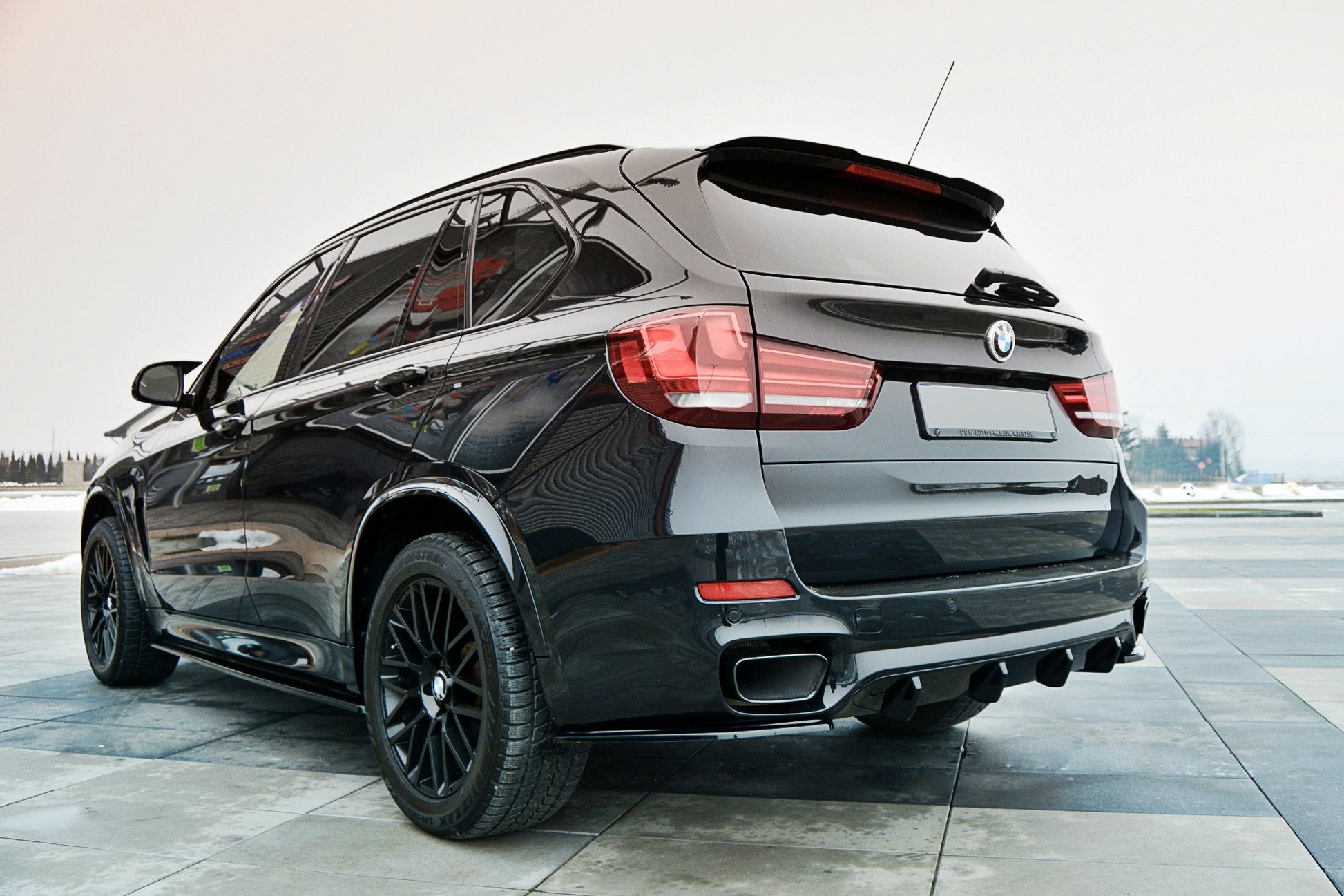 Diffusor Heck Ansatz für BMW X5 F15 M Paket Carbon Look