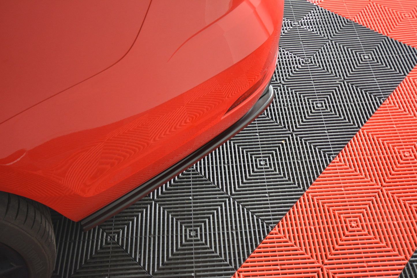 Heck Ansatz Flaps Diffusor V.1 für VW GOLF 7 R VARIANT FACELIFT  schwarz matt