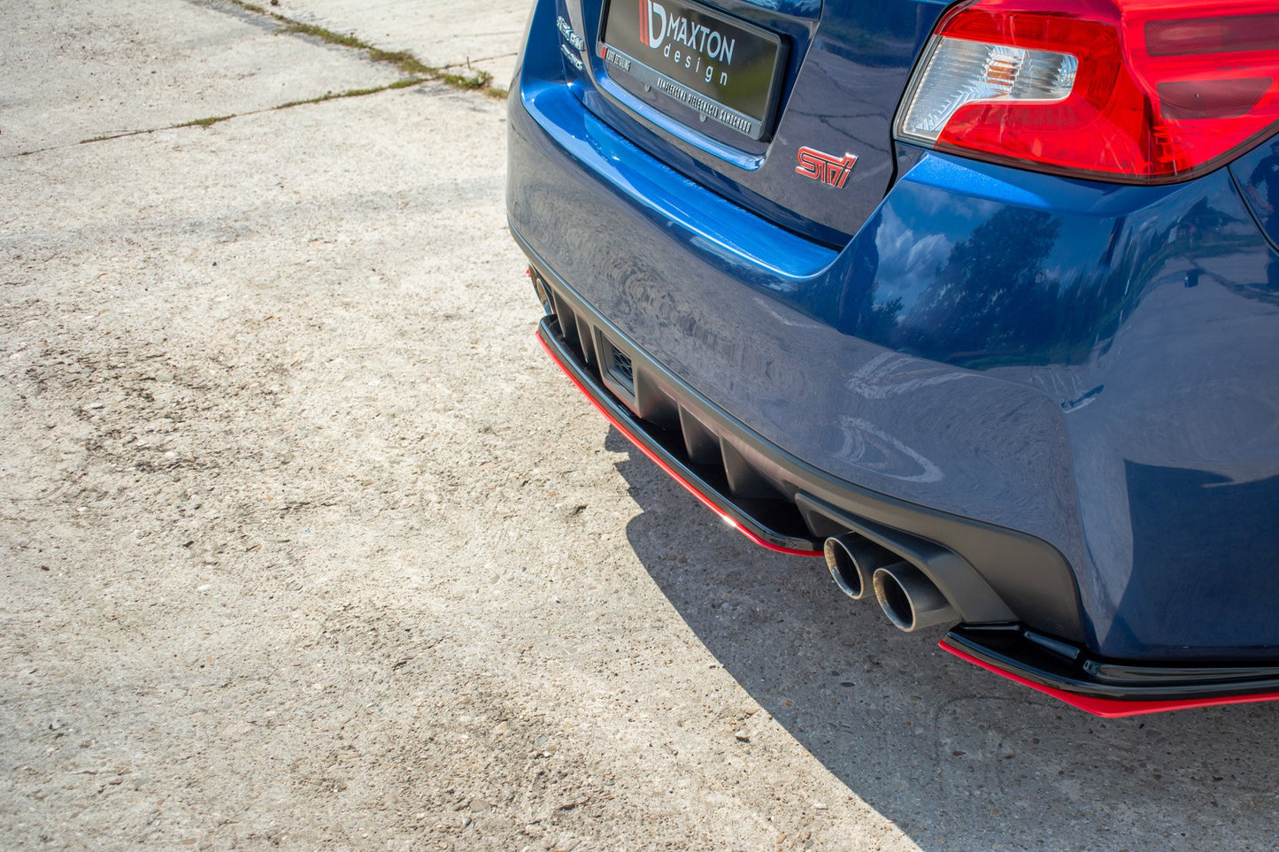 Mittlerer Diffusor Heck Ansatz passend für V.2 SUBARU WRX STI schwarz matt