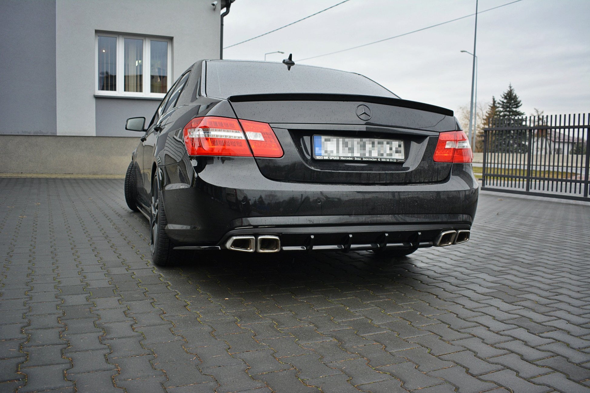 Diffusor Heck Ansatz für Mercedes E63 AMG W212  Carbon Look