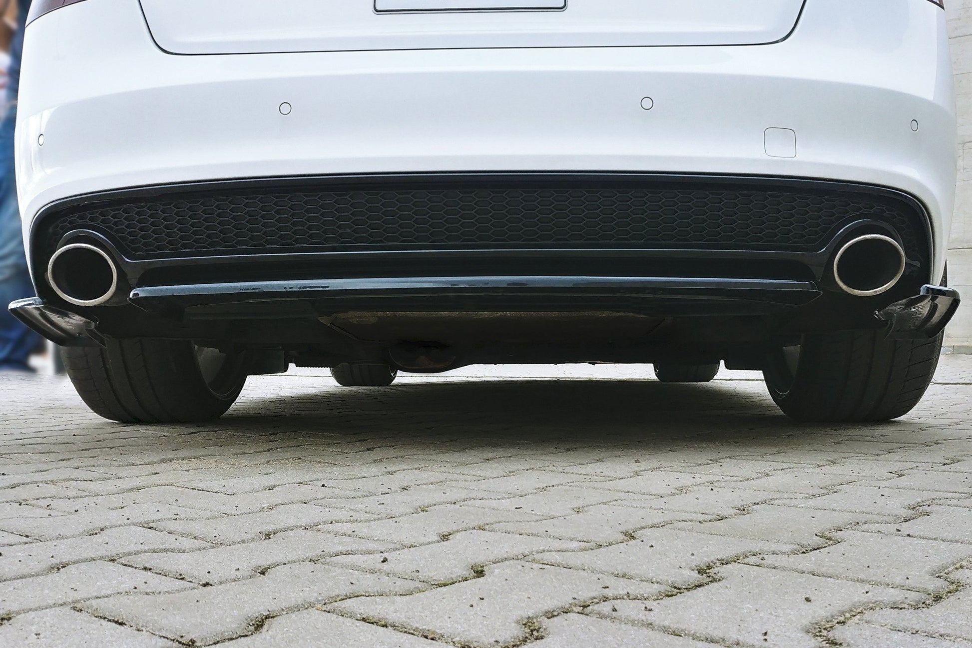 Mittlerer Diffusor Heck Ansatz für Audi A5 S-Line 8T FL Coupe / Sportback  schwarz matt