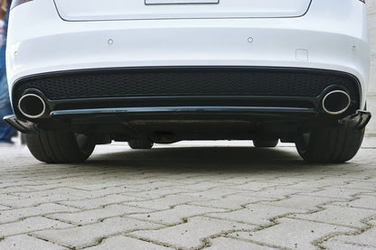 Mittlerer Diffusor Heck Ansatz für Audi A5 S-Line 8T FL Coupe / Sportback  schwarz matt