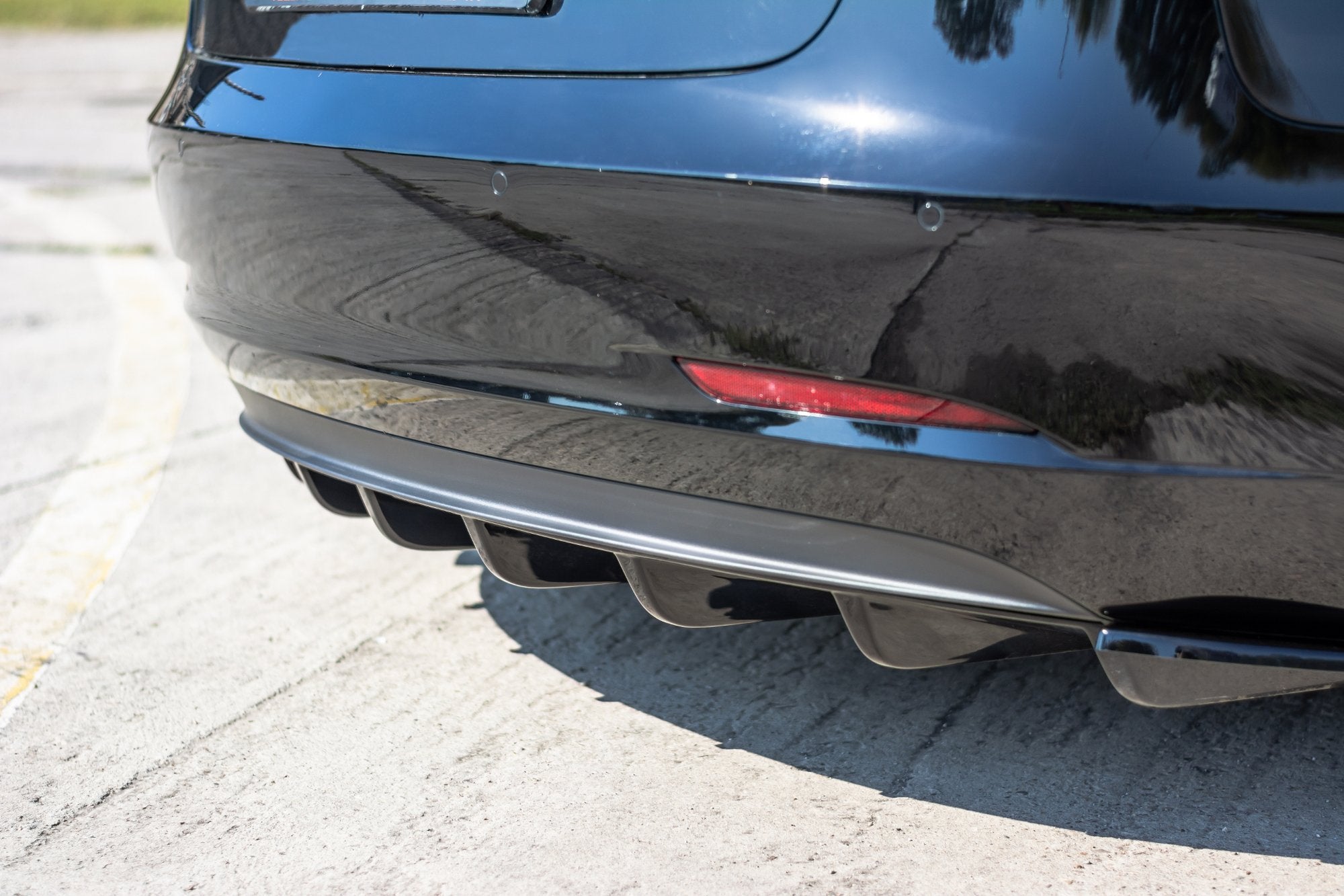 Diffusor Heck Ansatz für Tesla Model 3 schwarz matt – Tuning King