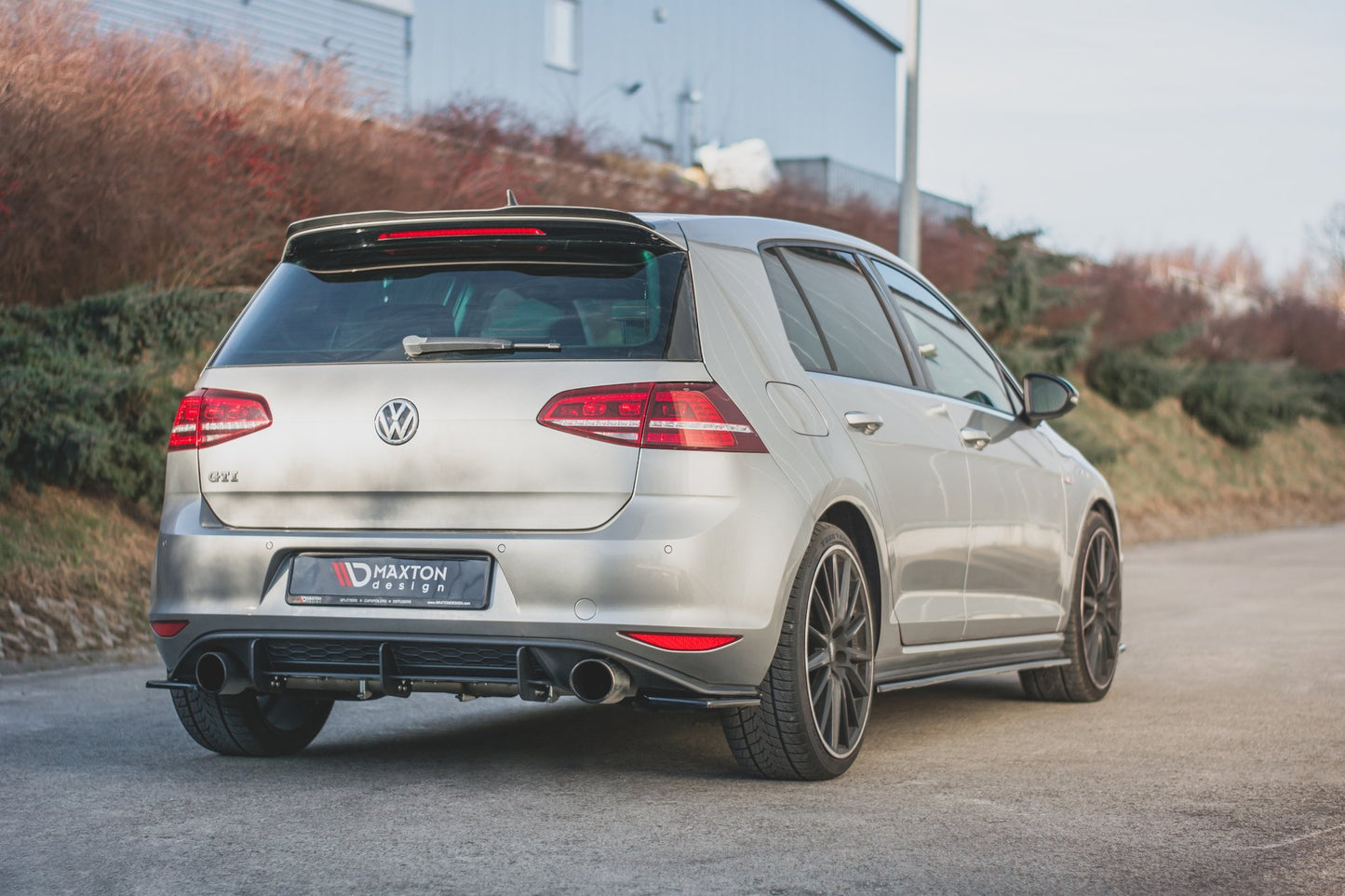 Seitenschweller Ansatz für V.2 für VW Golf 7 GTI (verengen) schwarz Hochglanz