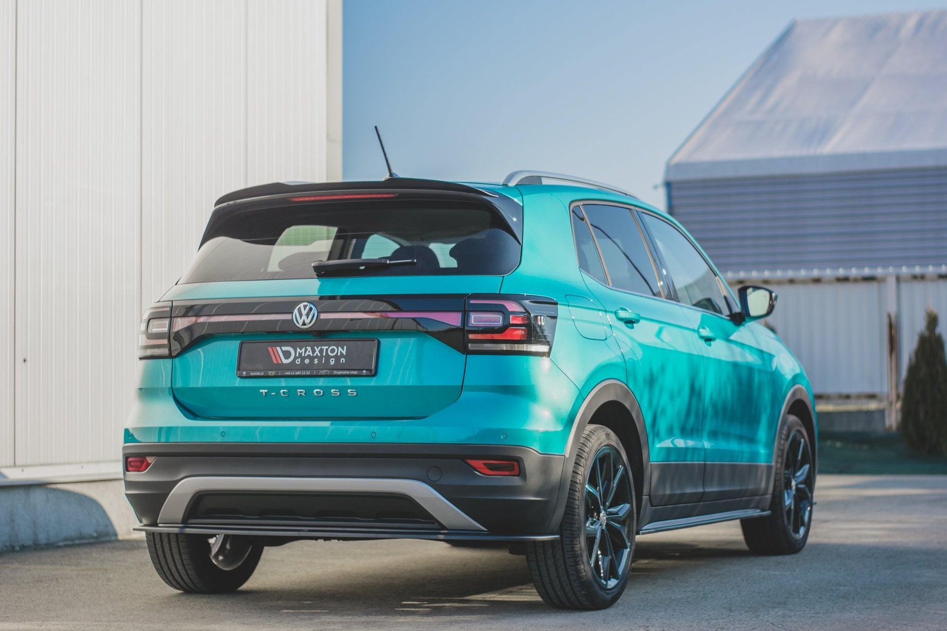 Spoiler CAP für Volkswagen T-Cross schwarz matt