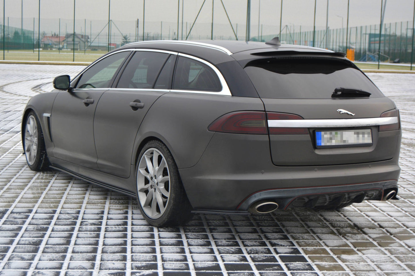 Heck Ansatz Flaps Diffusor für JAGUAR XF (X250) MK1 SPORTBRAKE S-PACK schwarz matt