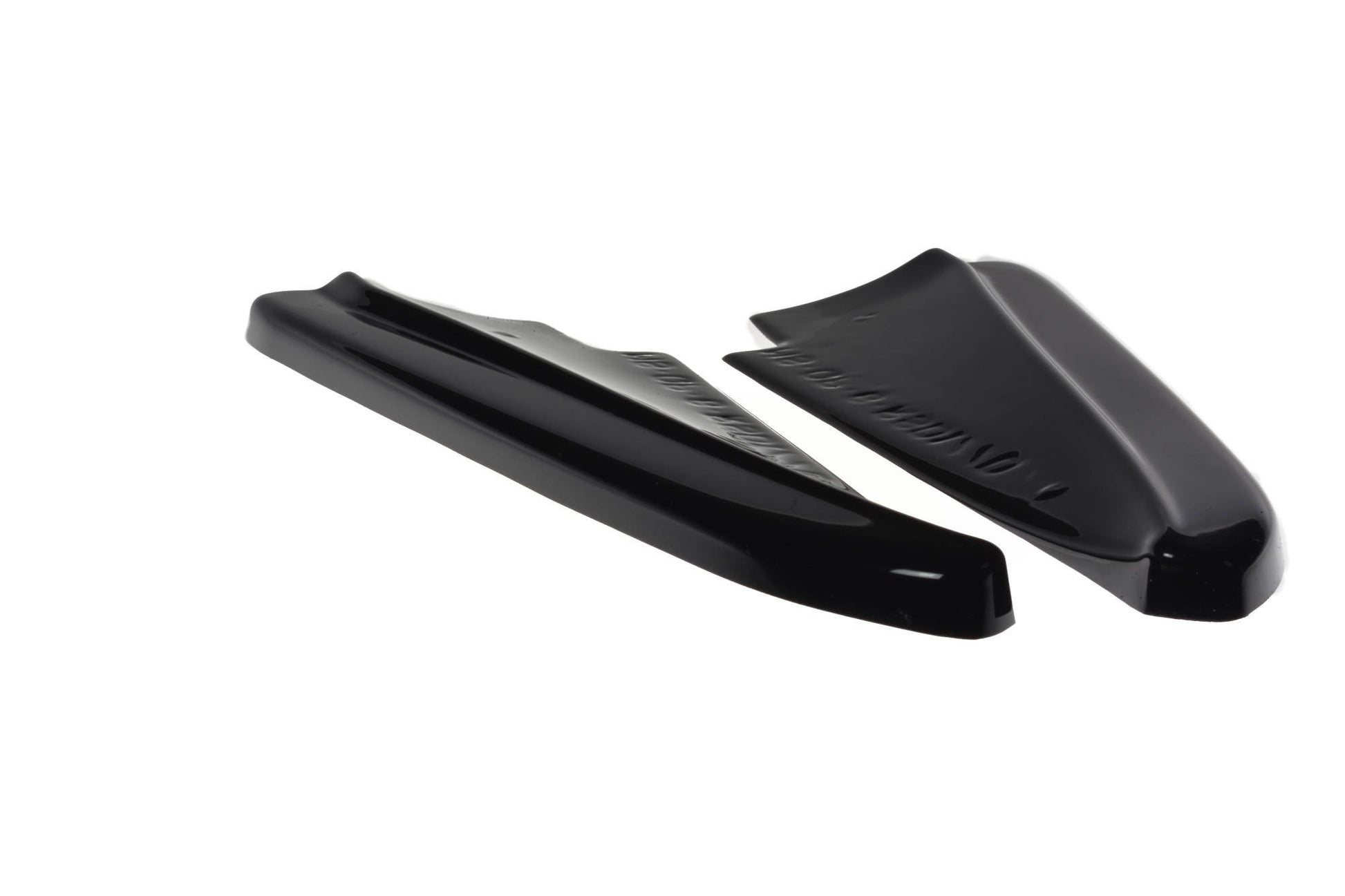 Heck Ansatz Flaps Diffusor für MASERATI QUATTROPORTE MK.6 vor Facelift Carbon Look