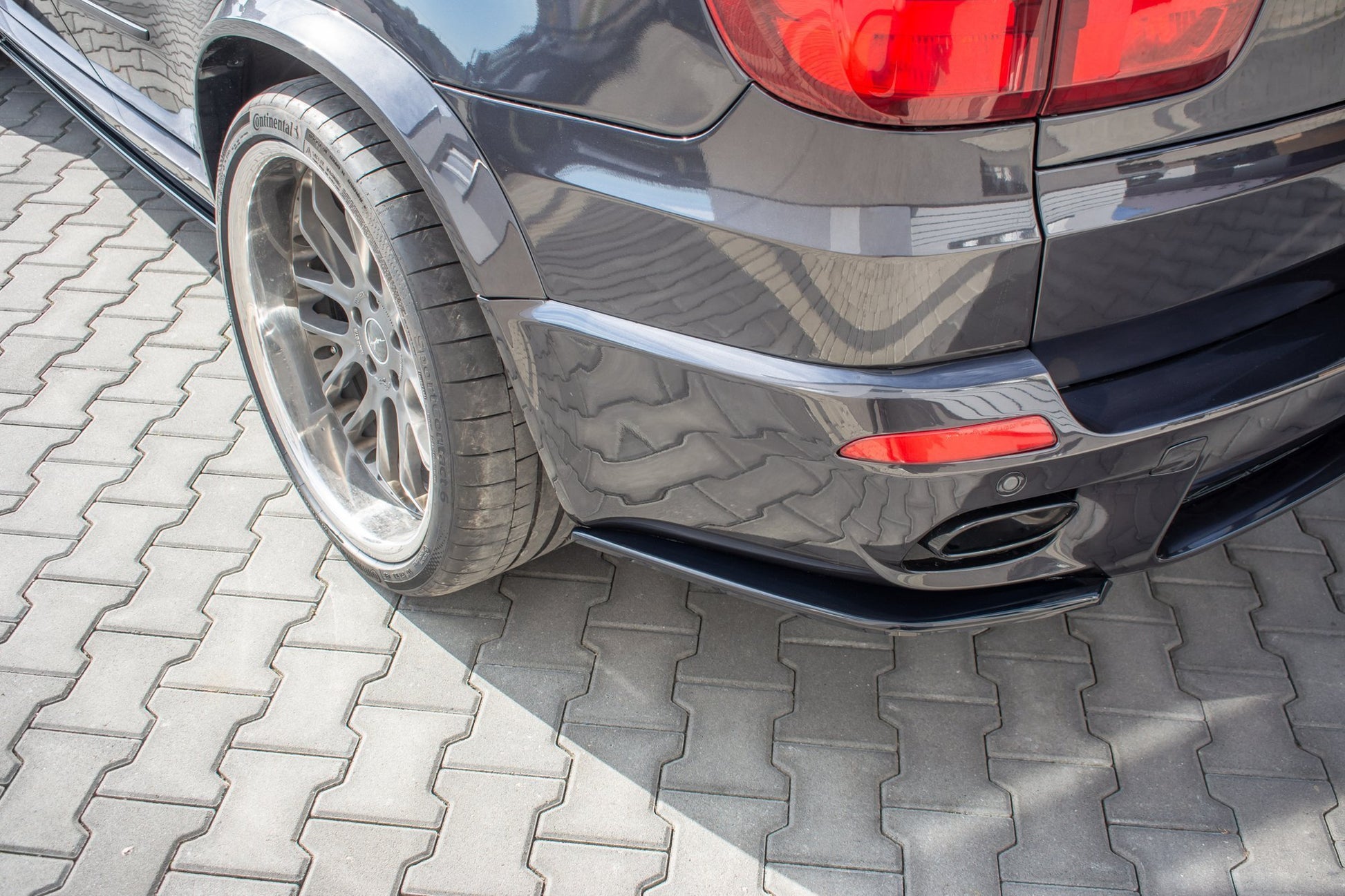 Heck Ansatz Flaps Diffusor für BMW X5 E70 Facelift M Paket schwarz Hochglanz