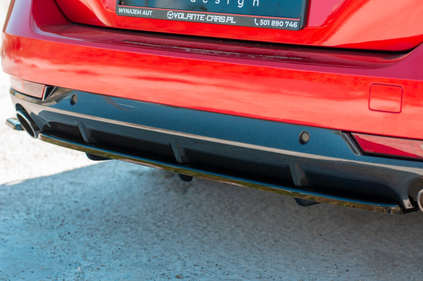 Mittlerer Diffusor Heck Ansatz für(mit einem vertikalem balken)  Peugeot 508 SW Mk2 schwarz Hochglanz