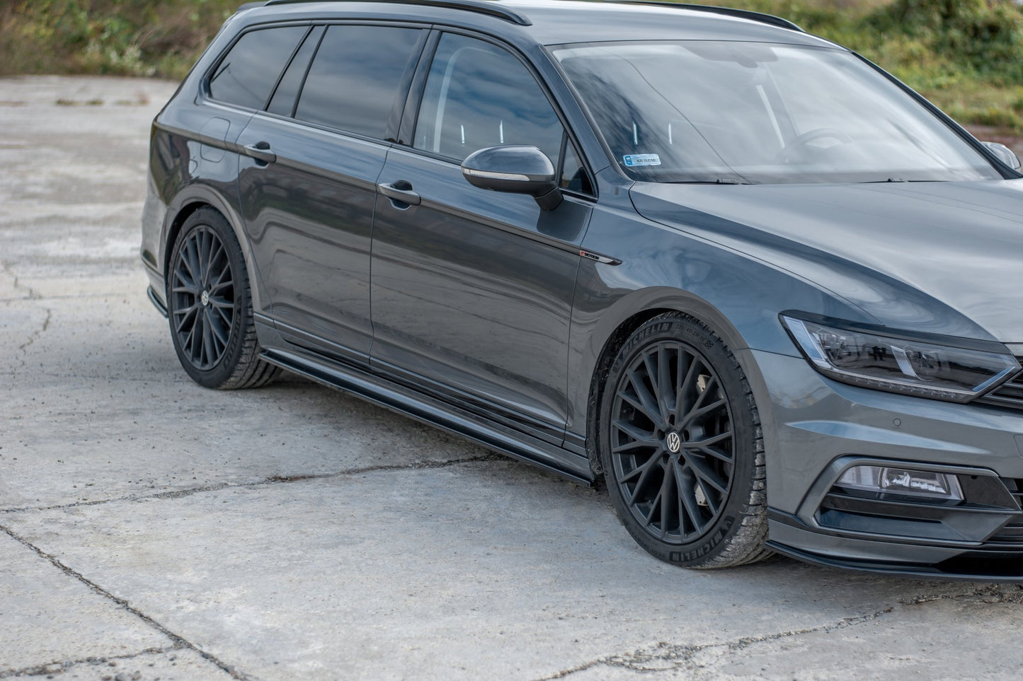 Seitenschweller Ansatz für Volkswagen Passat R-Line B8 schwarz Hochglanz