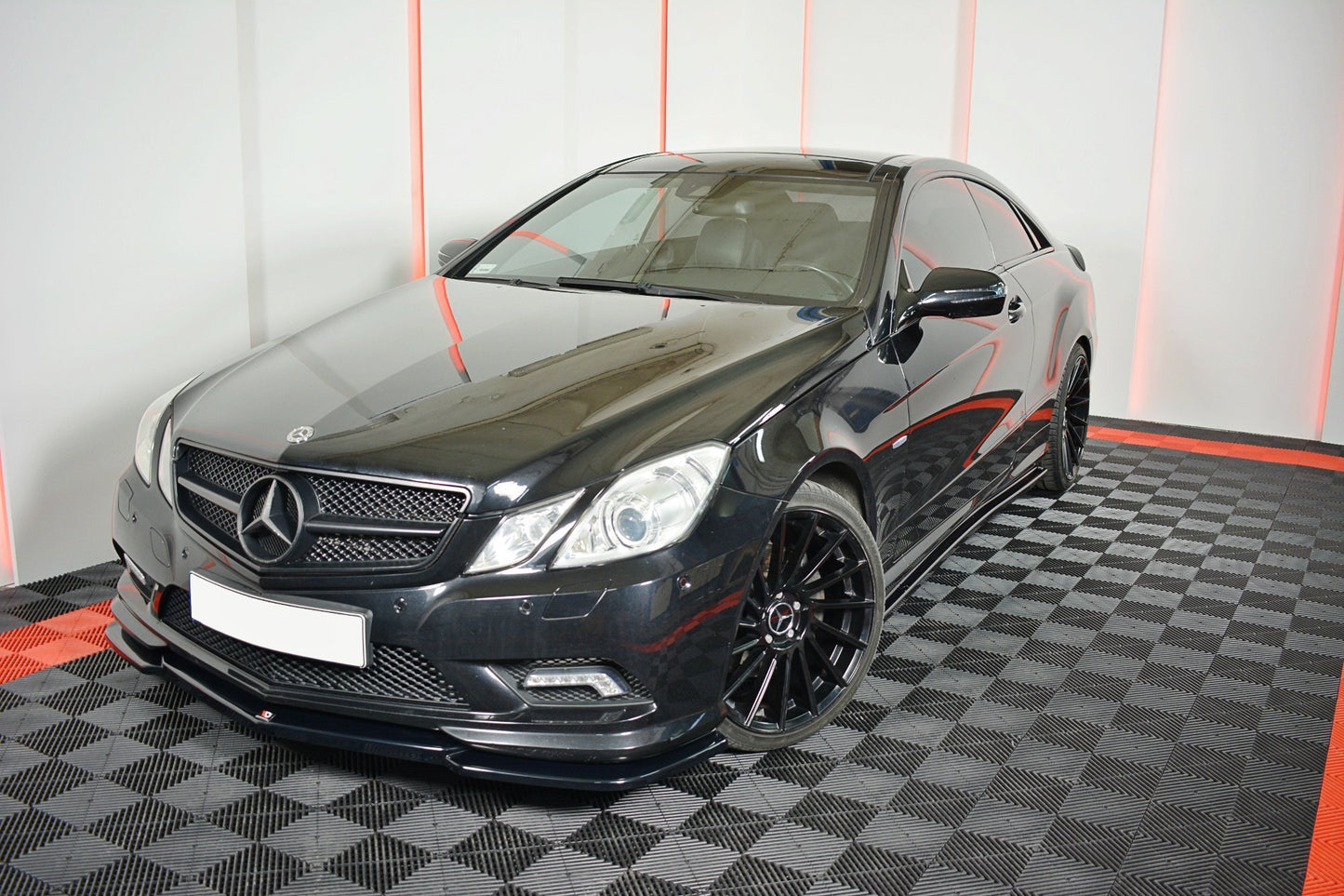 Seitenschweller Ansatz für Mercedes-Benz E-Klasse W207 Coupe AMG-Line schwarz matt