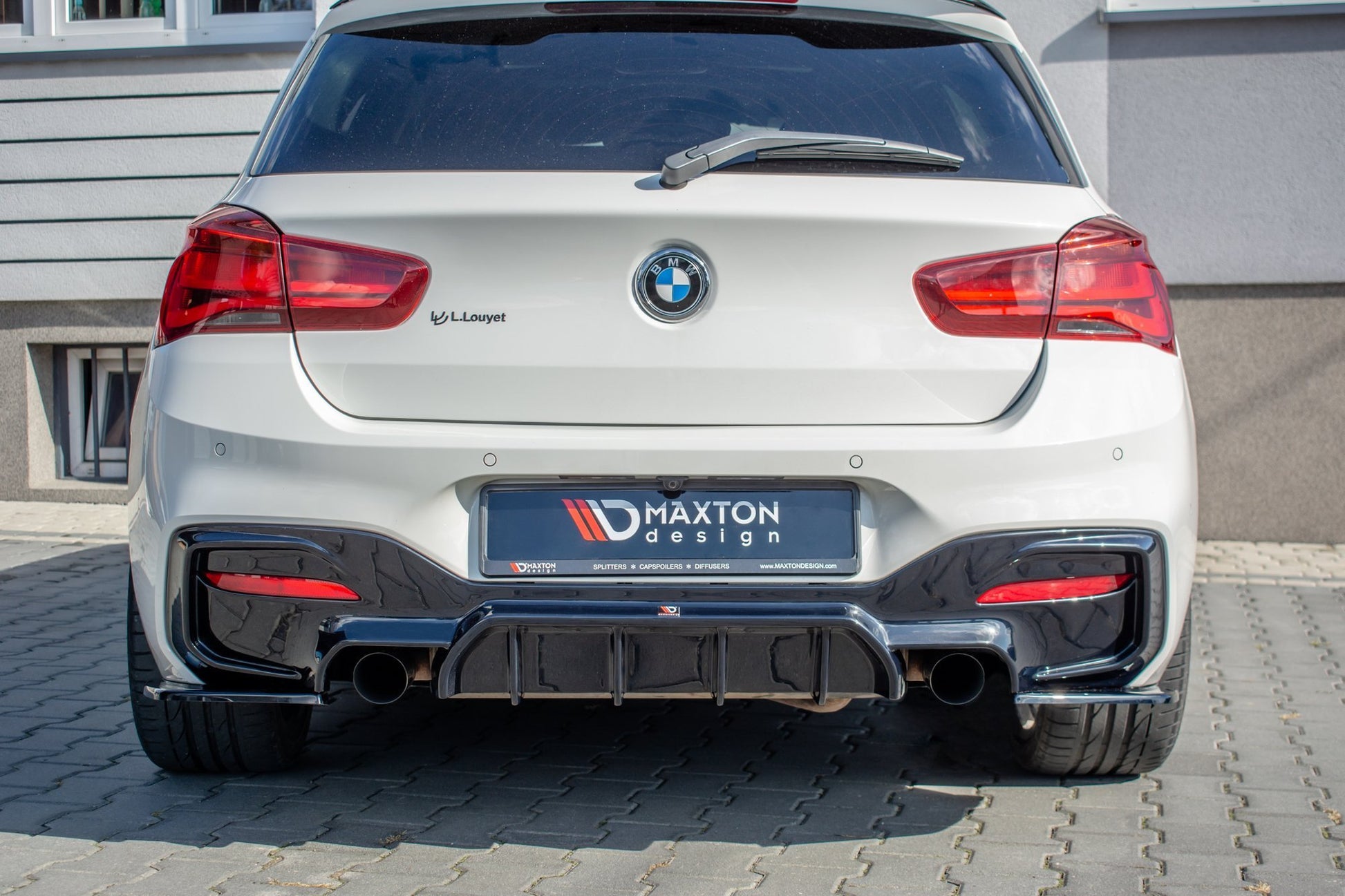 Heck Ansatz Flaps Diffusor für BMW 1er F20 Facelift M-power schwarz matt