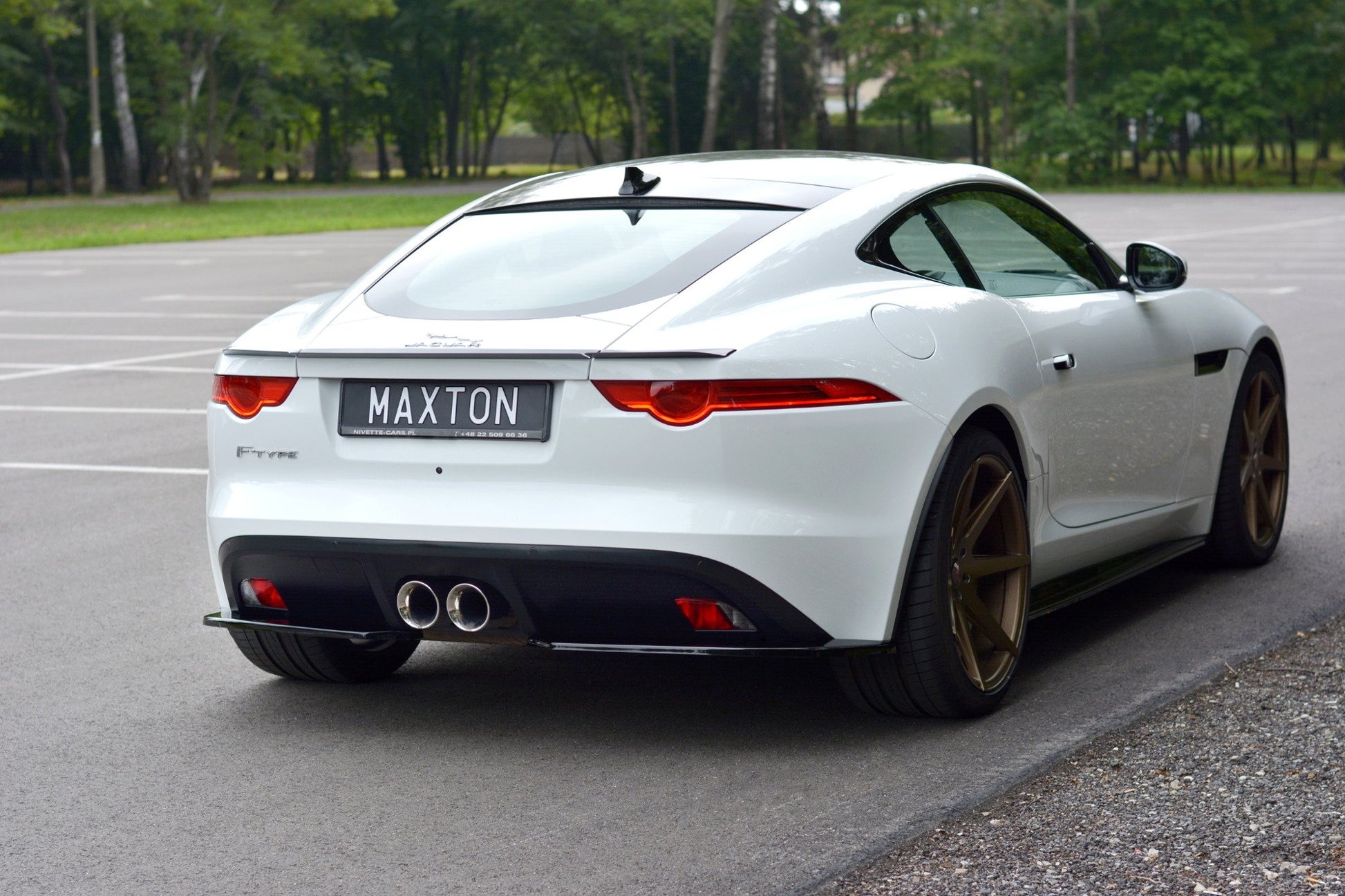 Heck Ansatz Flaps Diffusor für JAGUAR F-TYPE schwarz matt