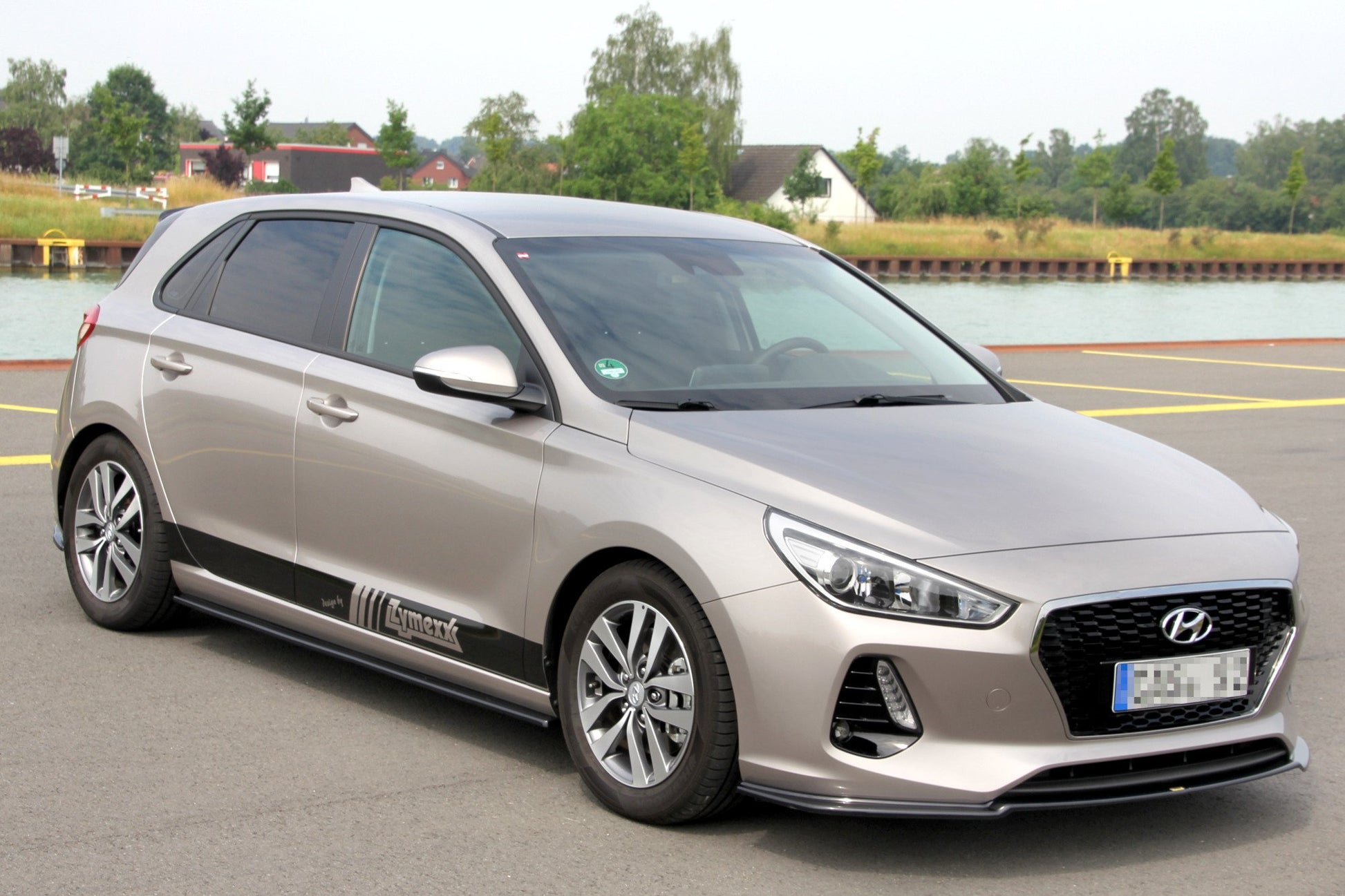 Front Ansatz V.1 für HYUNDAI I30 MK3 HATCHBACK  Carbon Look