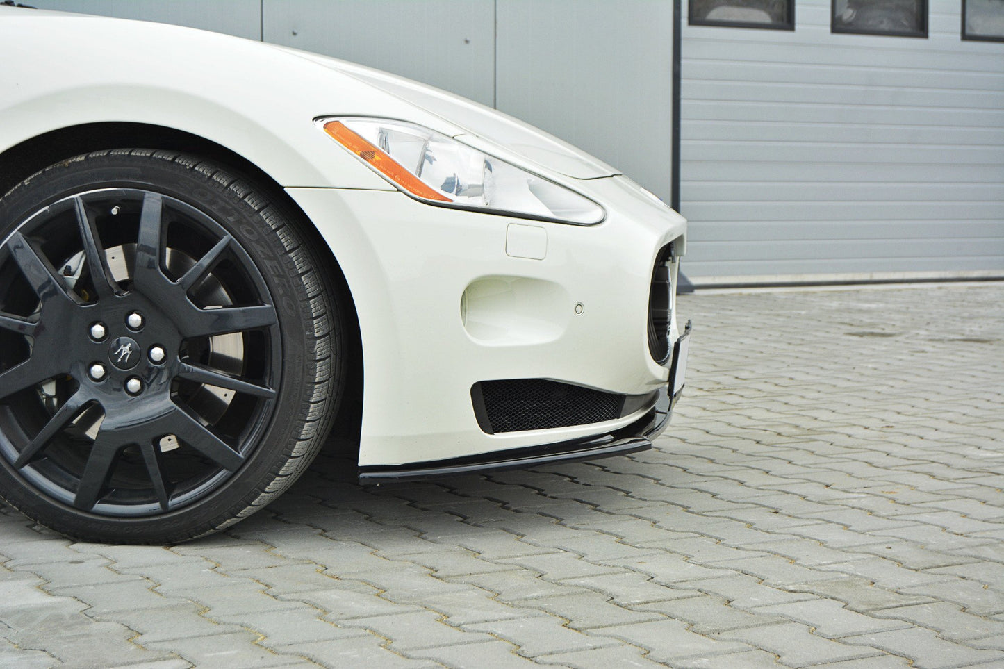 Front Ansatz für MASERATI GRANTURISMO 2007-2011 Carbon Look