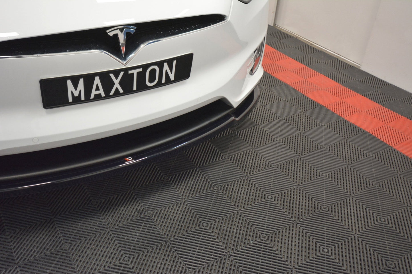 Front Ansatz V.1 für TESLA MODEL X schwarz matt
