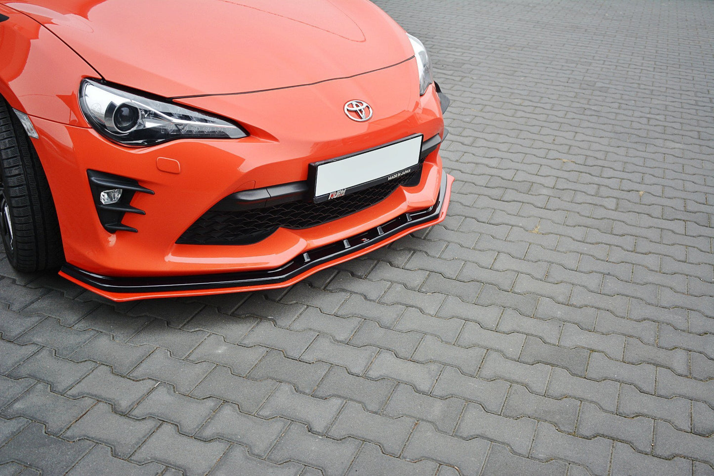 Front Ansatz V.4 für TOYOTA GT86 FACELIFT Carbon Look