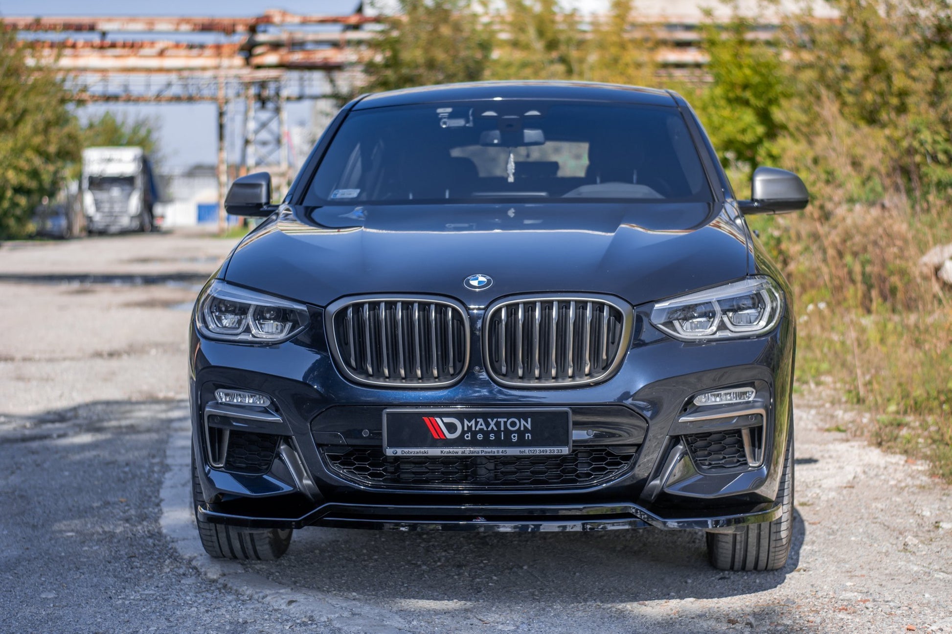 Front Ansatz für  BMW X4 M-Paket G02 schwarz Hochglanz