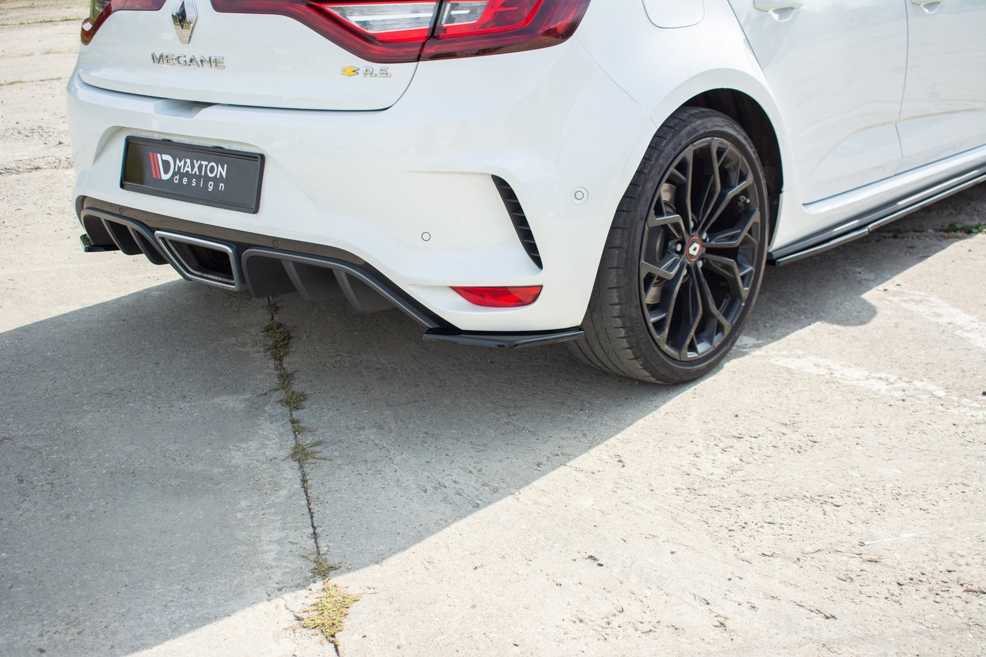 Heck Ansatz Flaps Diffusor für Renault Megane IV RS Carbon Look