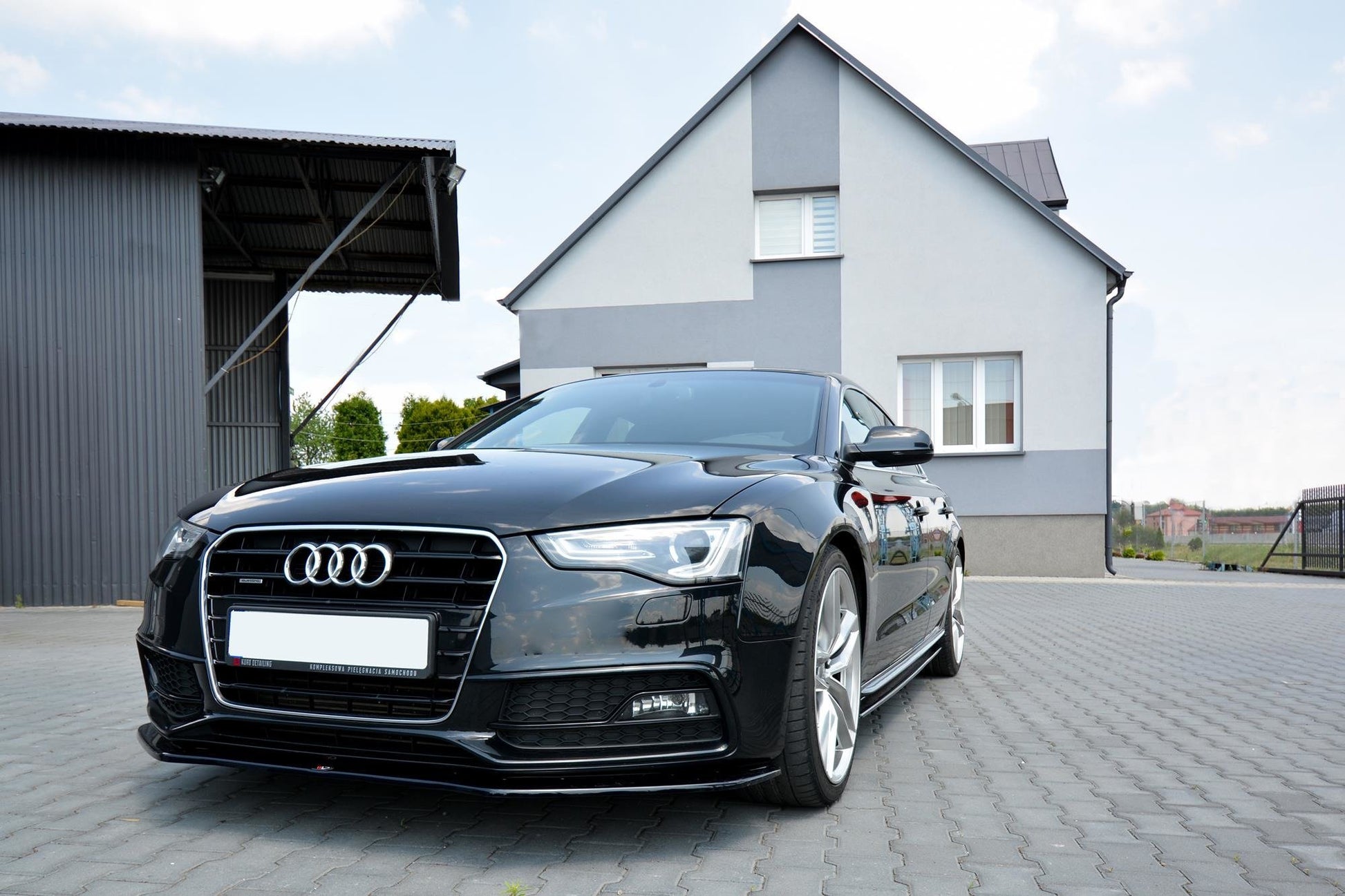Front Ansatz V.1 für Audi S5 / A5 S-Line 8T FL schwarz Hochglanz