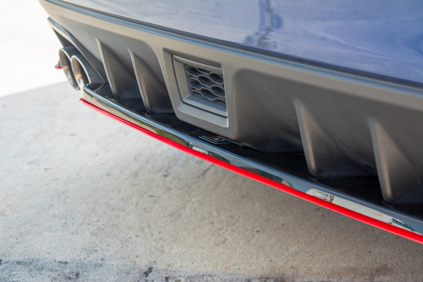 Mittlerer Diffusor Heck Ansatz V.2 für SUBARU WRX STI schwarz matt