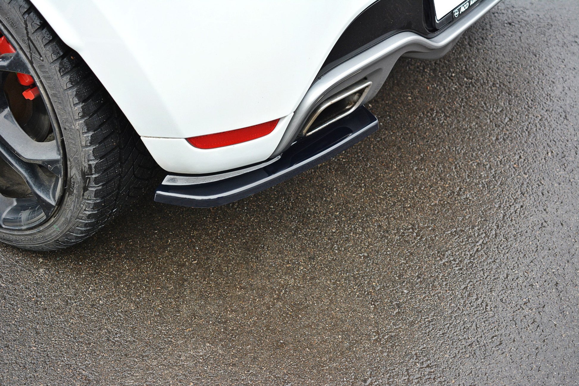 Heck Ansatz Flaps Diffusor für RENAULT CLIO MK4 RS  schwarz Hochglanz
