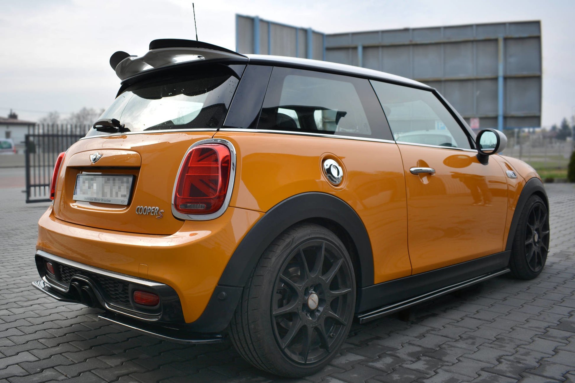 Spoiler CAP für MINI COOPER S MK3 vor Facelift 3-Türer (F56) schwarz Hochglanz