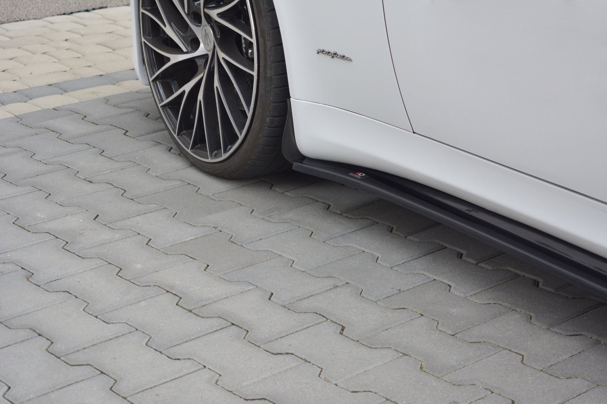 Seitenschweller Ansatz für MASERATI QUATTROPORTE MK5 FACELIFT  schwarz matt
